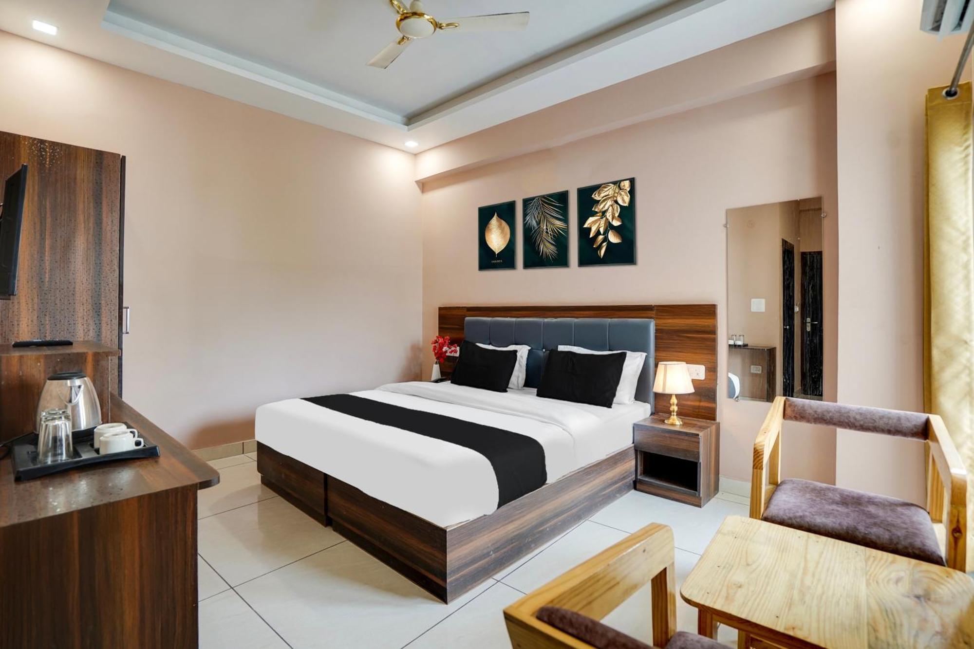 Super Townhouse Tapovan Zewnętrze zdjęcie